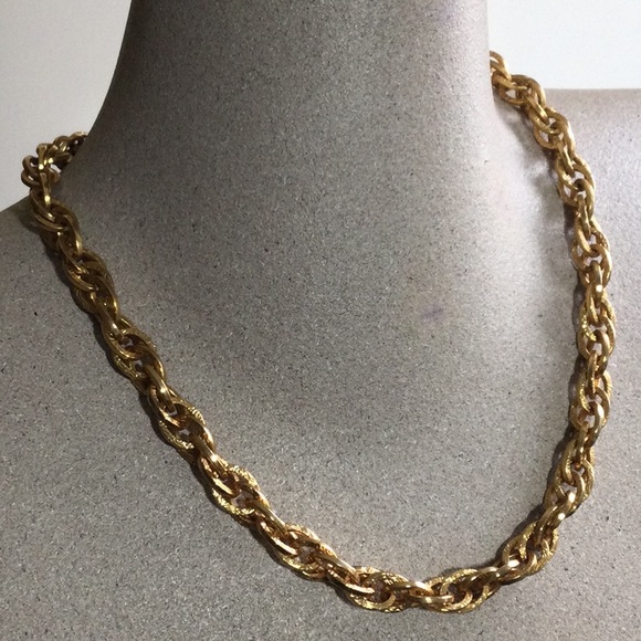 2 Vintage Chunky Link Necklaces - Picture 3 of 5